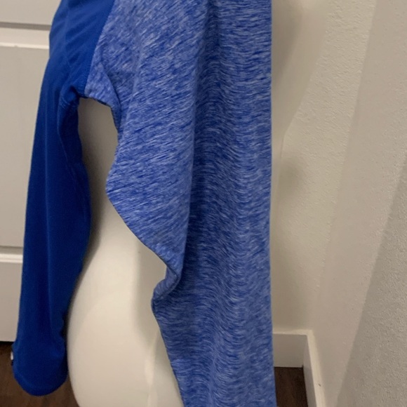 Golden State Warriors Pull Over - Picture 6 of 7